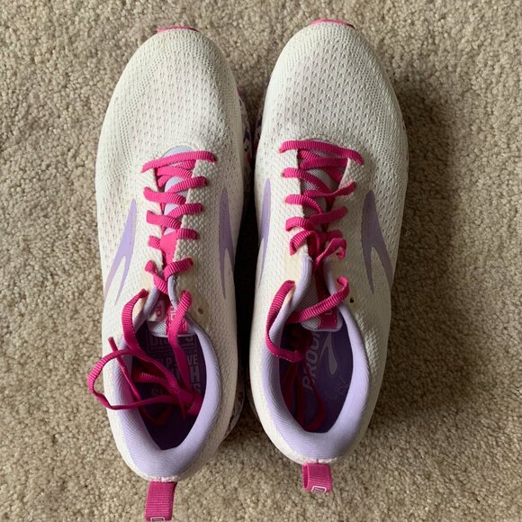 Brooks x Dicks Sporting Goods Revel 4 Running Shoes, Ivory, size 9.5 NWOB - Picture 8 of 8